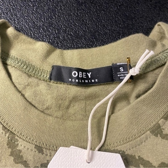 WOMENS Obey Mad River Crop Top size S - Picture 4 of 4